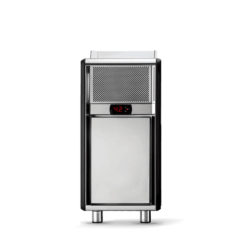 Milchkuehle-chromer-8-liter-prop-front-vbottom-bgtransparent