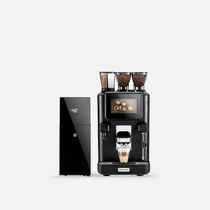 5-Liter Milchkühler neben Kaffeeautomat