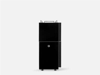Milchkuehler-9-liter-prop-front-vbottom-bgray