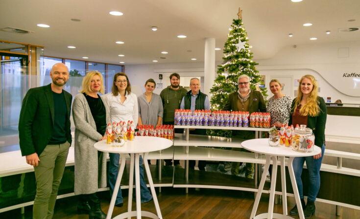 Nikolaus in Osnabrück: Kaffee Partner spendet für Kinder in Not